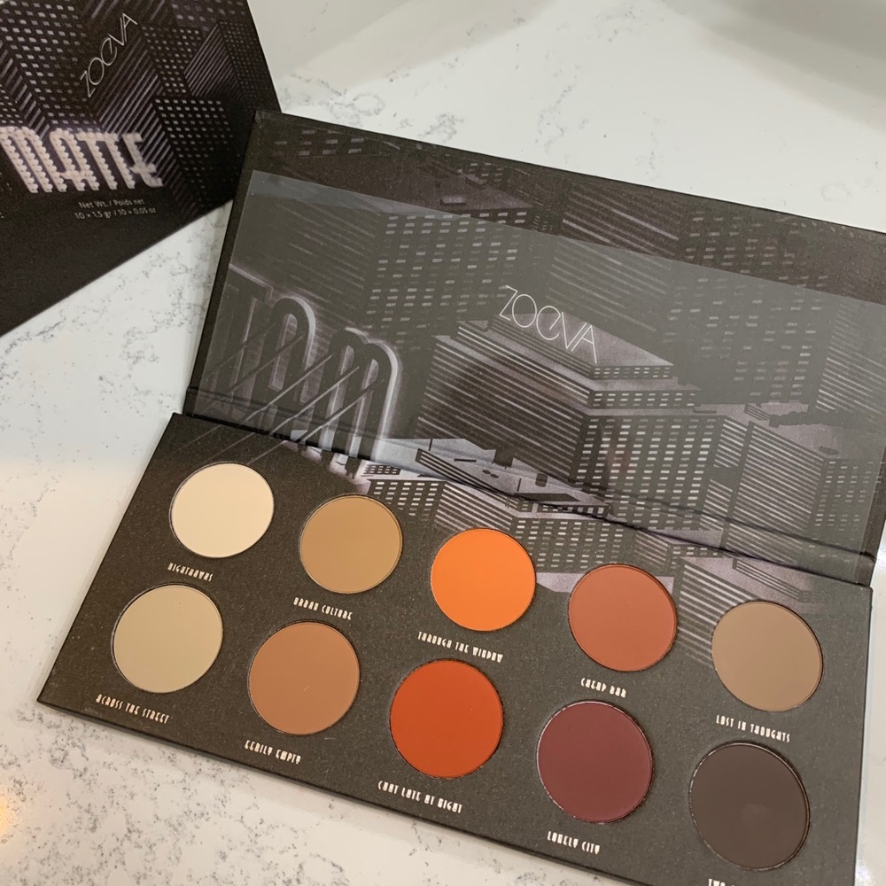 ❄️𝔣𝔯𝔢𝔢 w/ $50 purchase